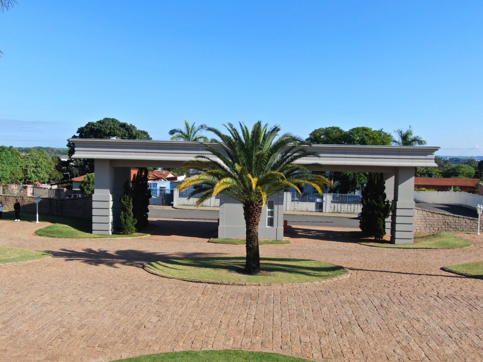 WhatsApp Image 2024-12-11 at 11.12.08 (2)